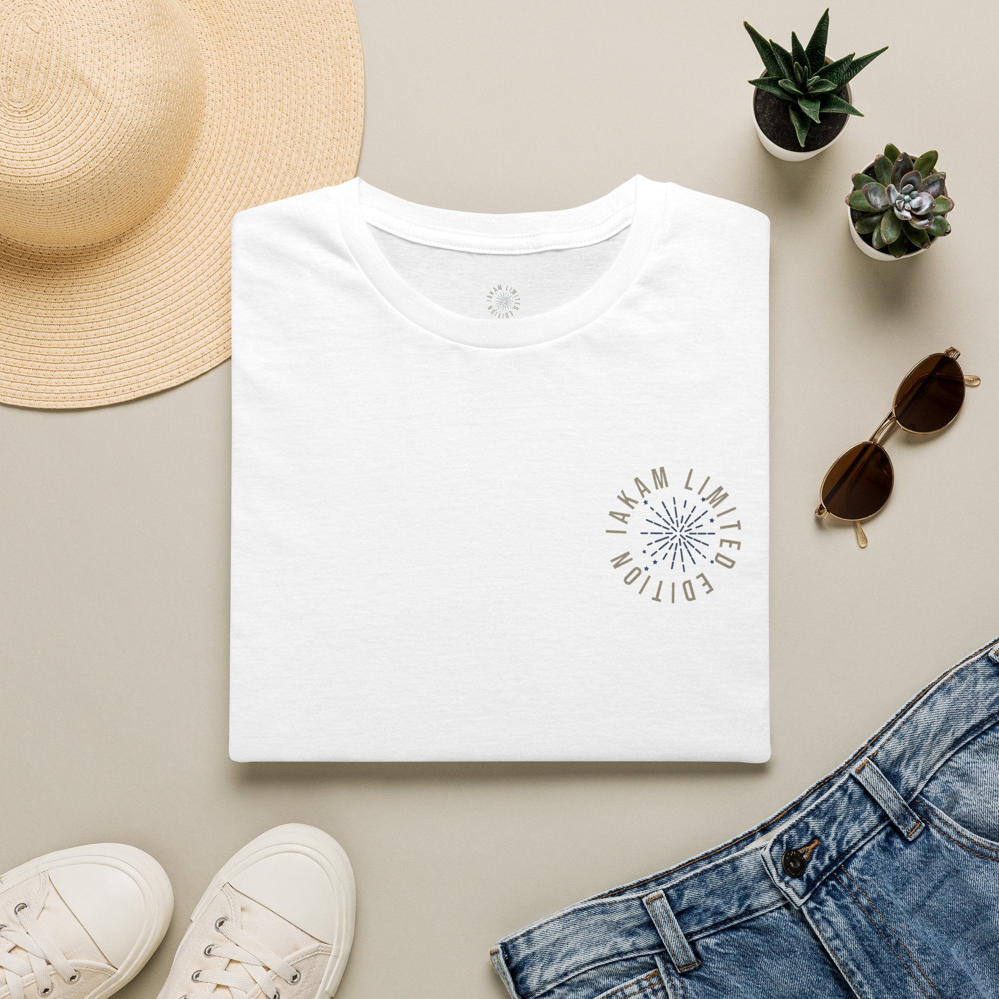 Limited Edition IAKAM Limited Edition' Graphic Tee