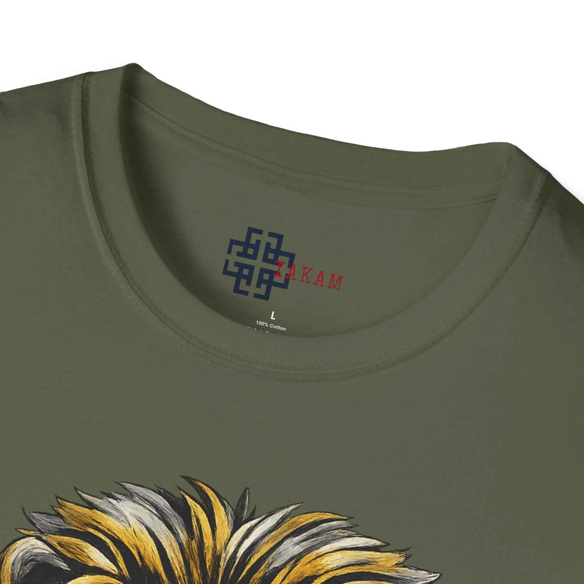 Lionheart Graphic T-Shirt - Striking Lion Head Art Design