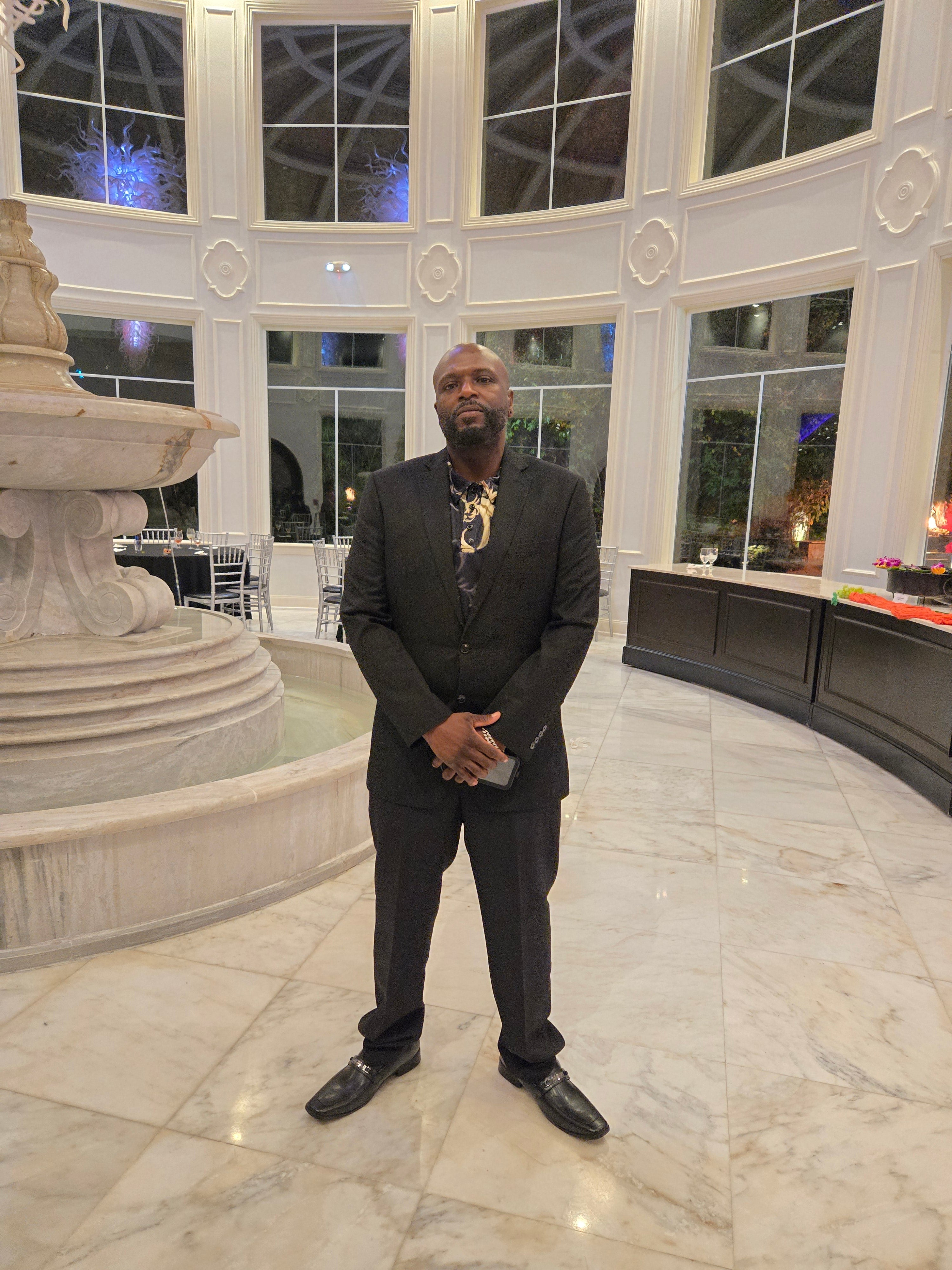 Elegant Polo Shirt - IAKAM