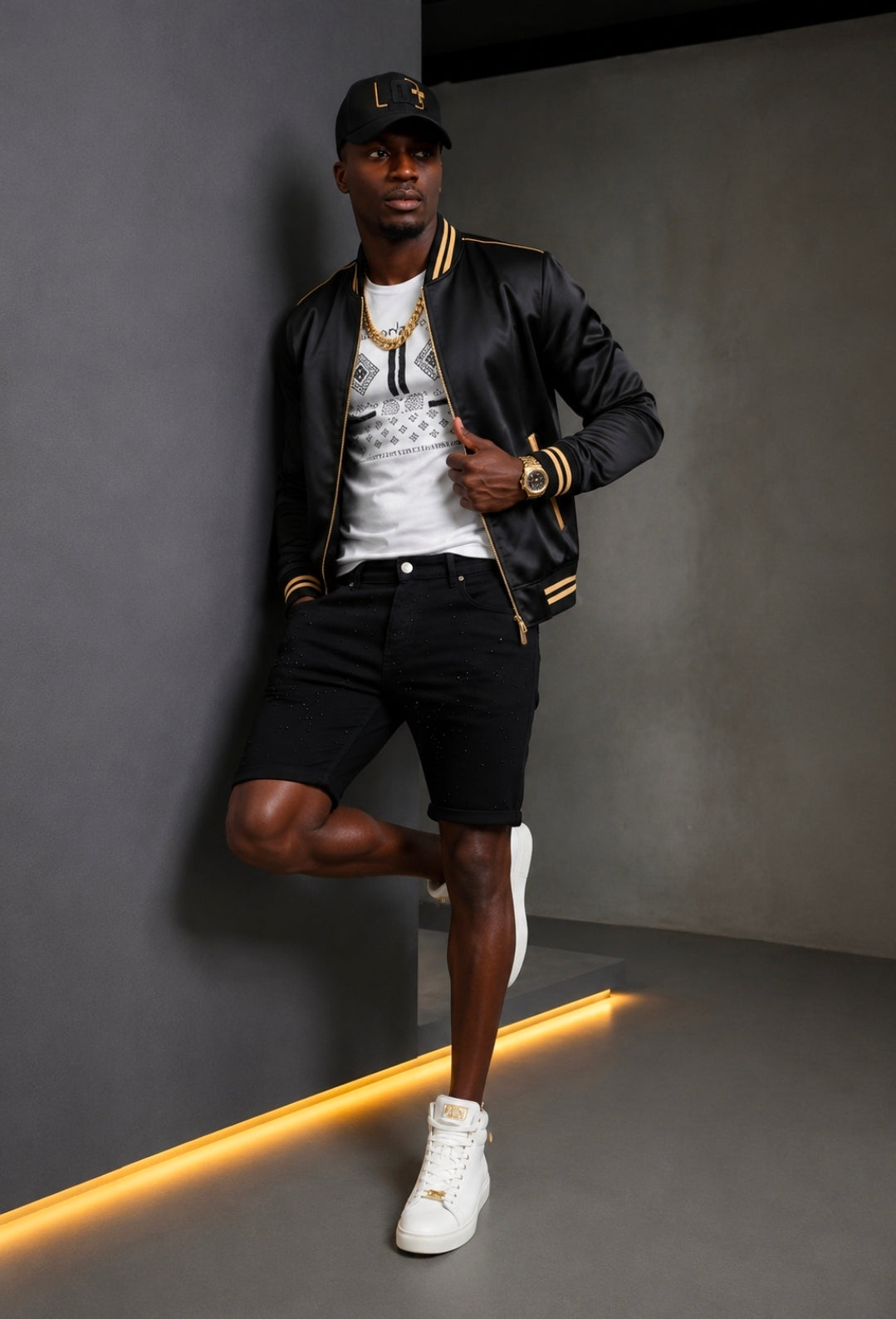 Men's Pocketed Demin Shorts