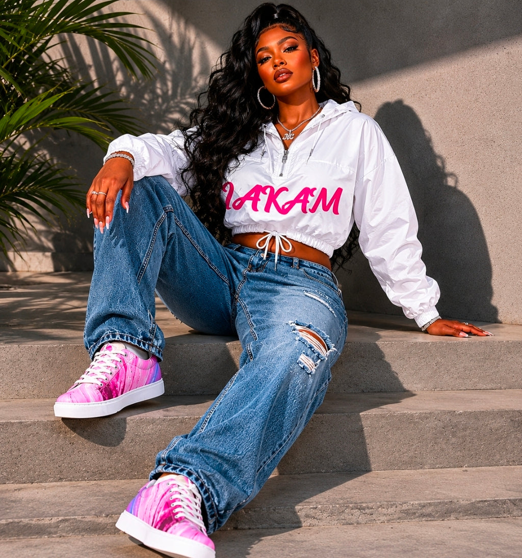 IAKAM Women's Cropped Windbreaker – Lightweight and Stylish Activewear for Every Season