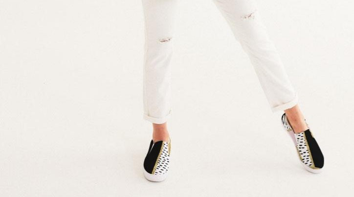 Classy Women's Slip-On Canvas Shoe - IAKAM
