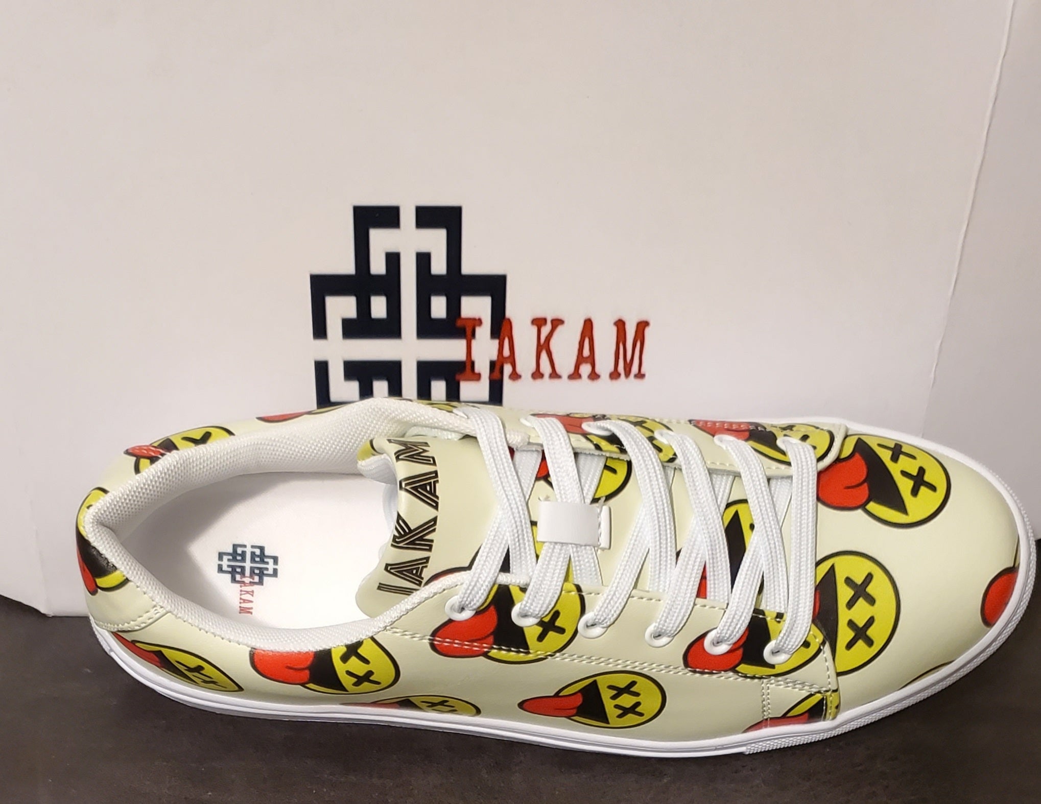 IAKAM Sucker Free Sneaker - IAKAM