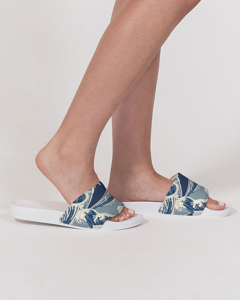 Waves Women's Slide Sandal - IAKAM