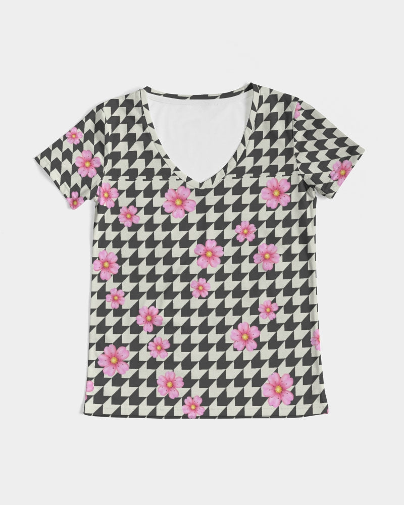 Racers Women's All-Over Print V-Neck Tee - IAKAM