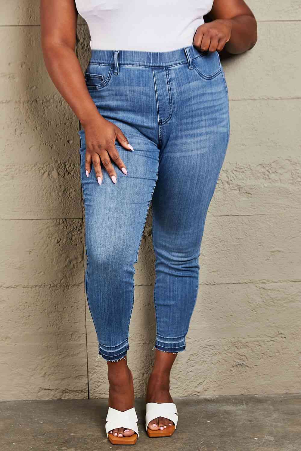 Judy Blue Janavie Full Size High Waisted Pull On Skinny Jeans - IAKAM
