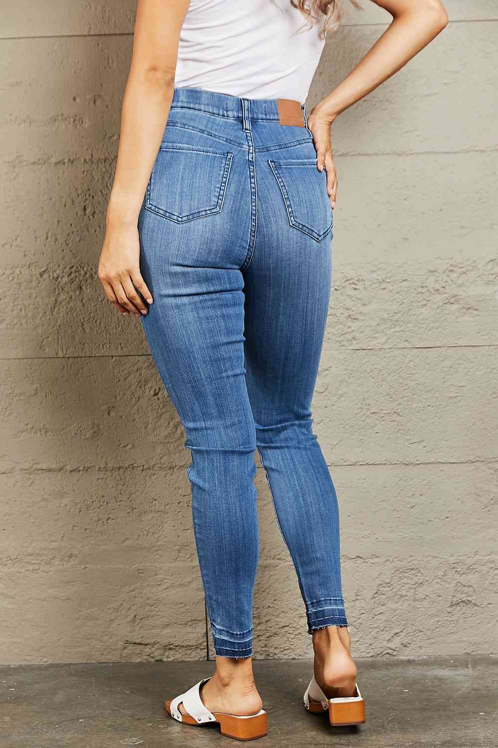 Judy Blue Janavie Full Size High Waisted Pull On Skinny Jeans - IAKAM